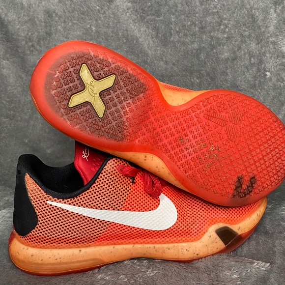 🧡Nike Kobe X 10 2015 ‘Hot Lava’ OG, Size 6Y - Picture 3 of 12
